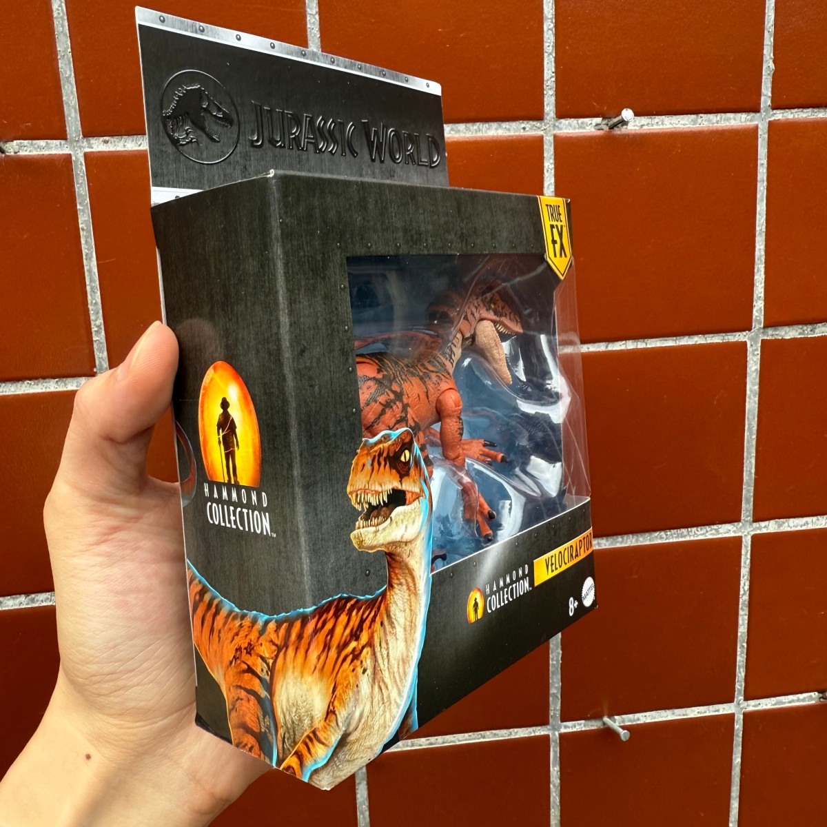 Mattel Jurassic World Hammond  - đánh giá và giá Mattel Collectible & Vintage Dolls
