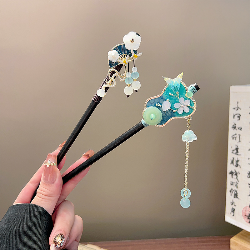 Classic Tassel Hair Stick Blac - đánh giá và giá Vintage Collectibles For Sale